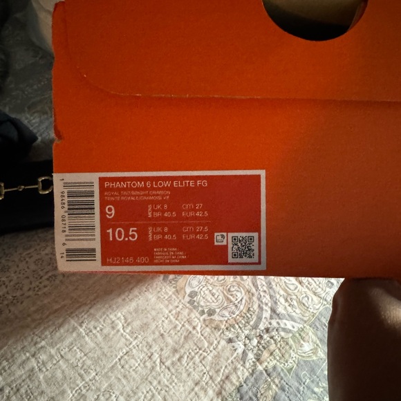 Nike Phantom 6 Low Elite
Firm-Ground Soccer Cleats
